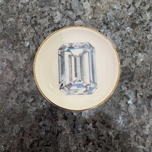 Juler’s Row Trinket Dish – Diamond Gemstone Design, Artwork by A. Wilson